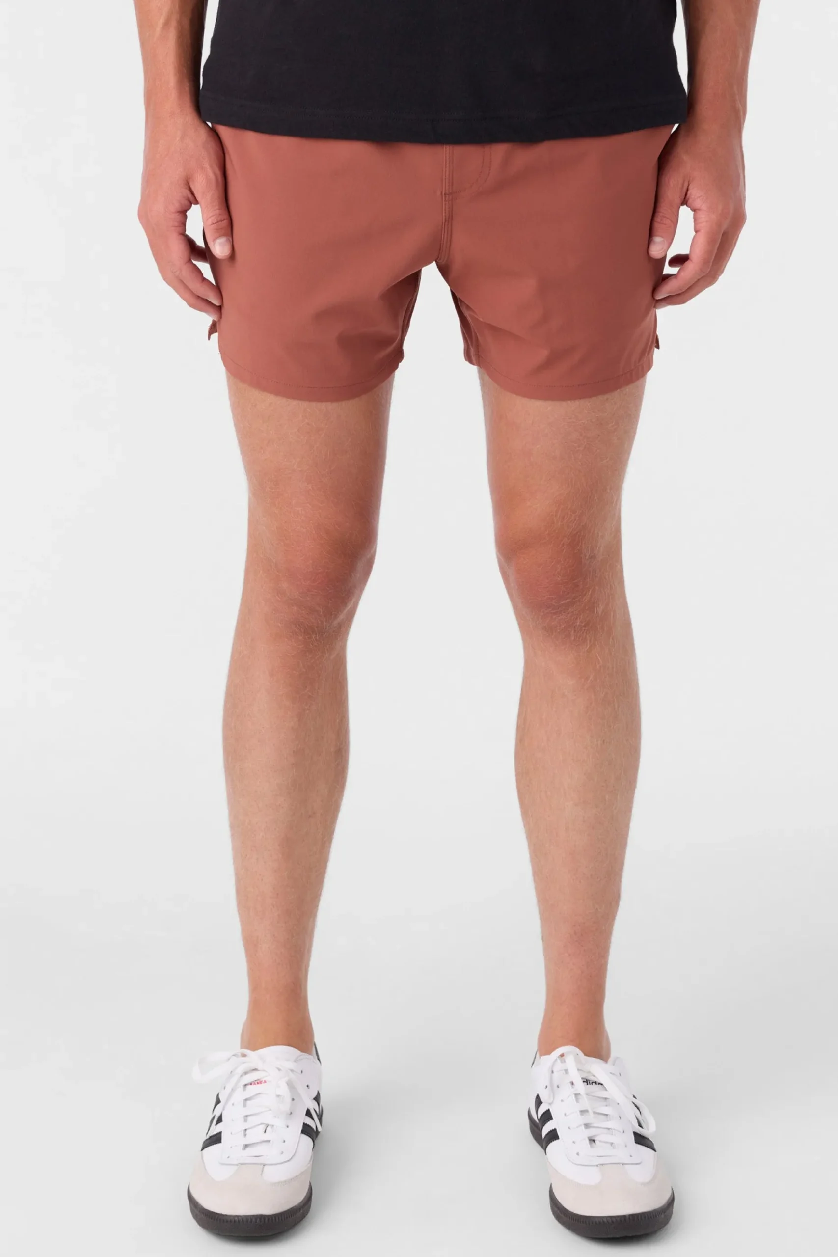 PERFORM LINED 15" ATHLETIC SHORTS