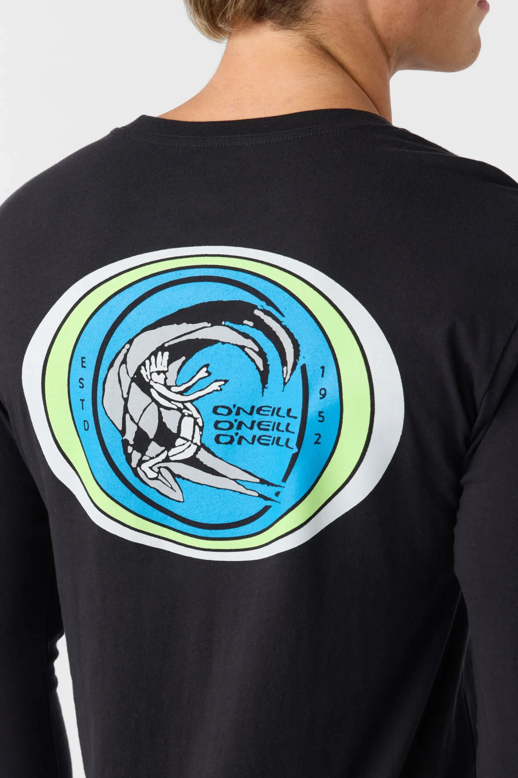 REVERBARATION STANDARD FIT LONG SLEEVE TEE