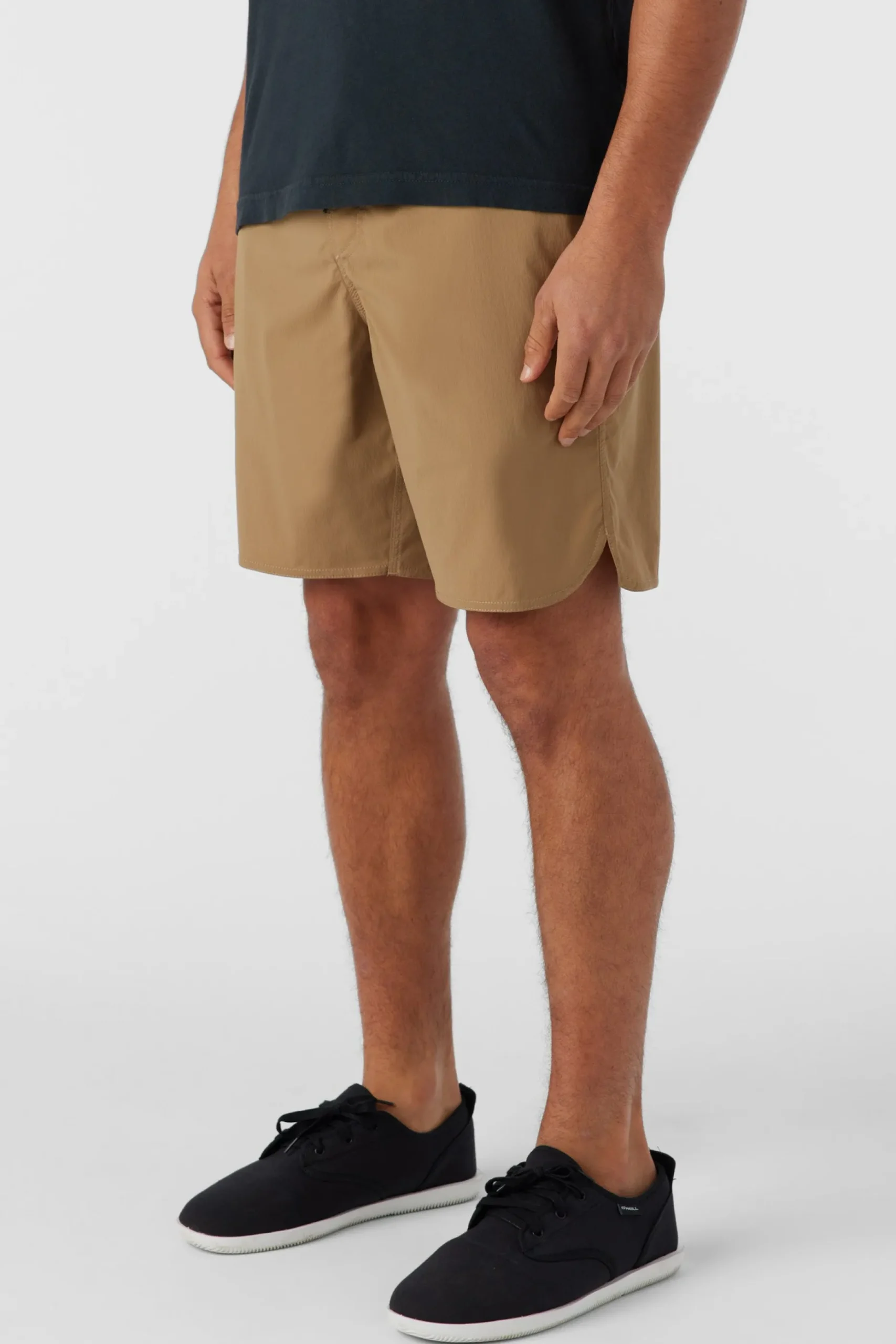 TRVLR CAMINO 18" HYBRID SHORTS