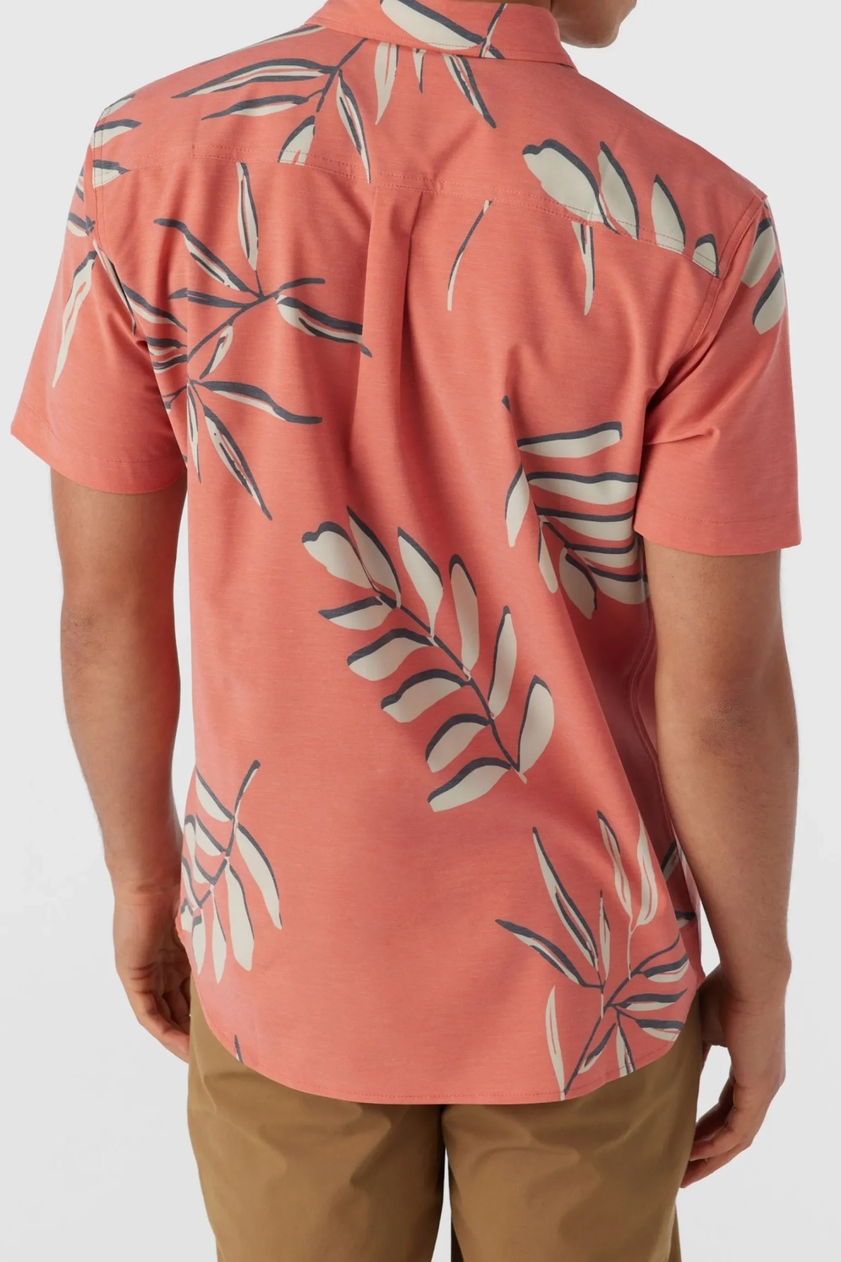 TRVLR UPF TRAVERSE STANDARD FIT SHIRT